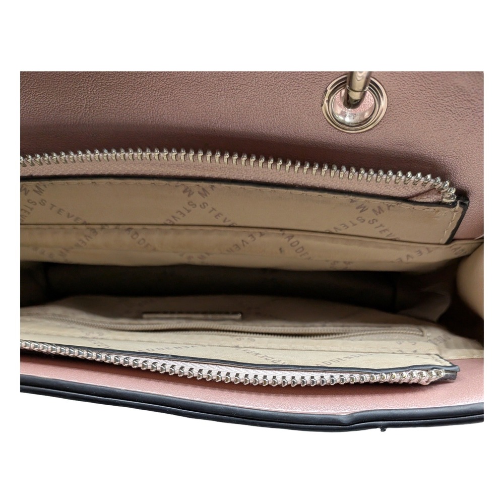 Steve Madden Pink Crossbody Bag with Matching Coin Pouch and Logo Strap - Picture 6 of 7